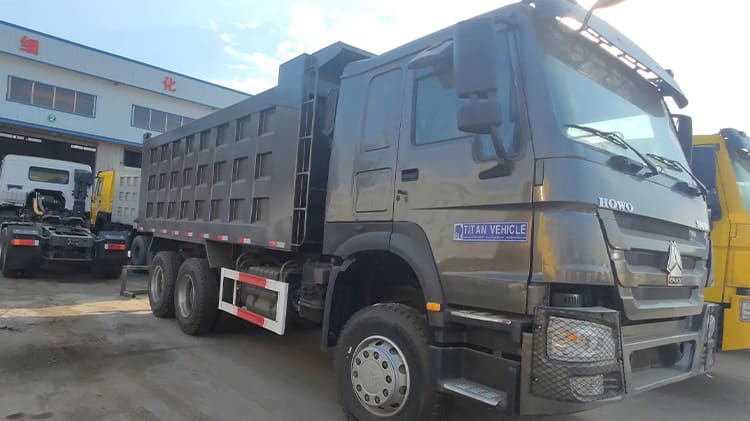 Used Howo 6x4 Dump Truck for Sale in Ghana