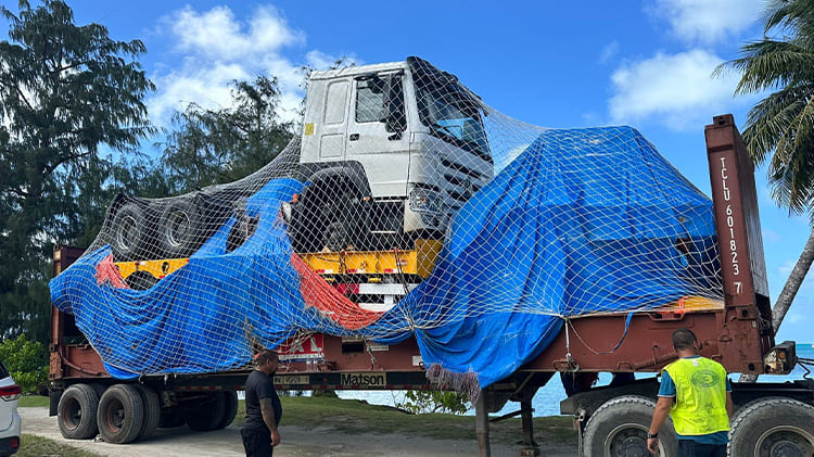 Used Sinotruk Howo 6x4 Tractor Truck Lhd in Sudan
