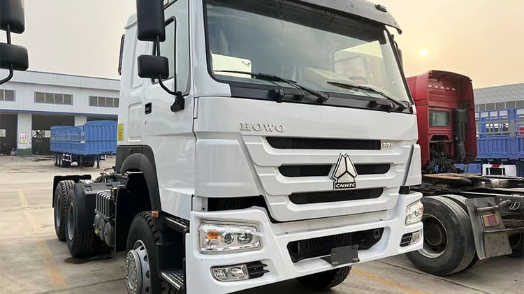 Used Sinotruk Howo 6x4 Tractor Truck Lhd in Sudan