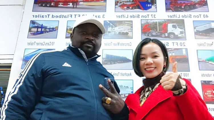 Rwandan Customers Visit TITAN to Buy Used Faw Truck JH6 Tractor Truck