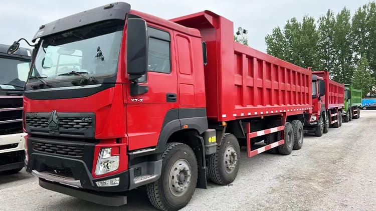 Used Howo Dump Truck 12 Wheeler V7 for sale in Zambia 