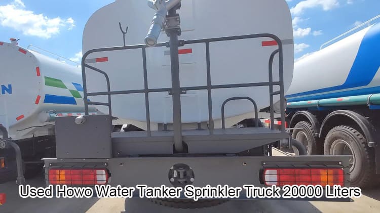 Used Howo Water Tanker Sprinkler Truck 20000 Liter Price in Madagascar
