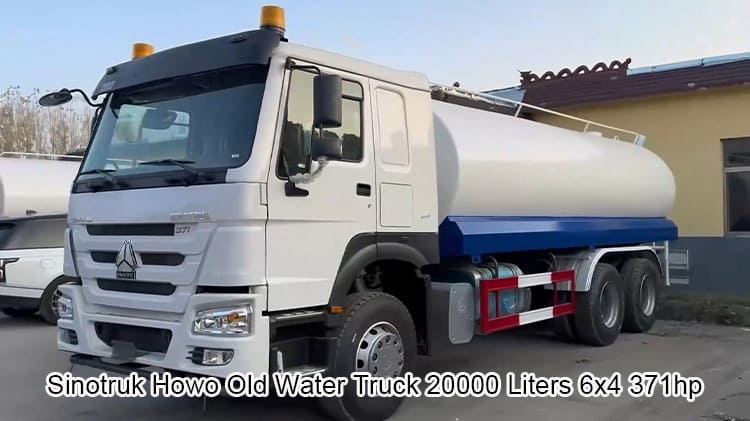 Old Water Truck Sinotruk Howo 20000 Liters Water Tanker Truck for Sale in China