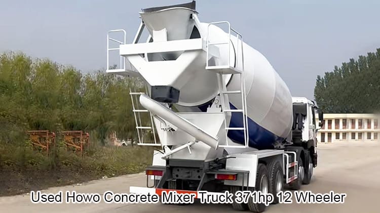 Old Howo 371 12 Wheeler Concrete Mixer Trucks for Sale in Malawi