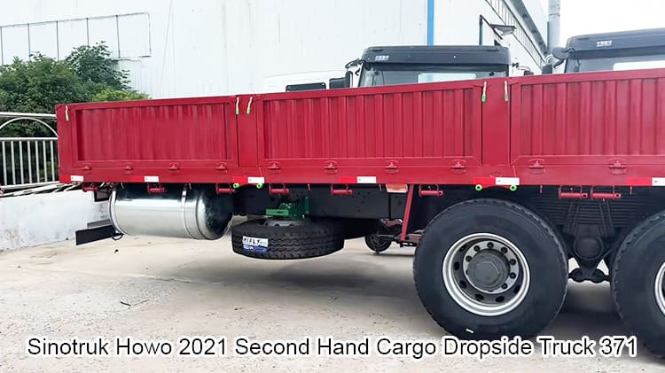 Howo 2021 Cargo Truck 371hp Second Hand Dropside Trucks for Sale