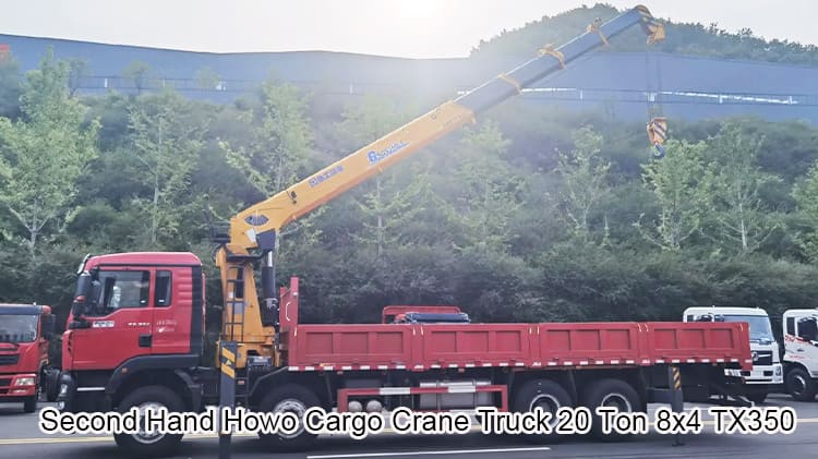 Second Hand Howo Cargo Crane Truck 20 Ton Boom Truck for Sale