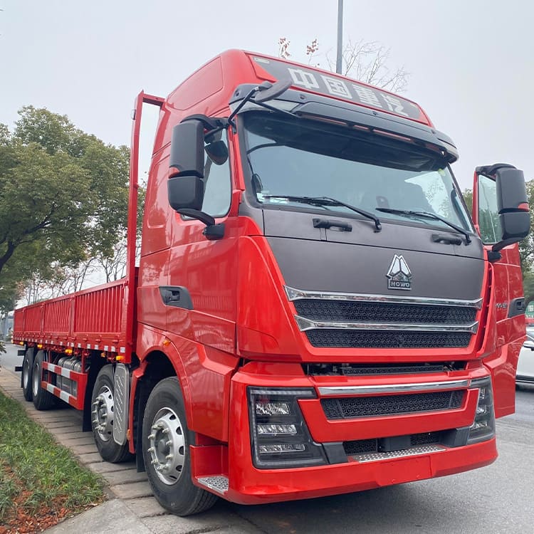 8x4 Sinotruk Cargo Truck Used Howo Dropside Truck TH7 460hp