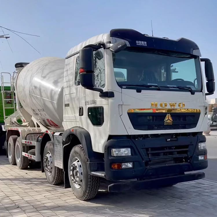 Howo 8m3 8x4 Concrete Mixer Truck Used TX 350hp