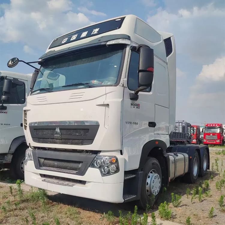 Used Sino Howo T7 Tractor Truck 6x4 2020
