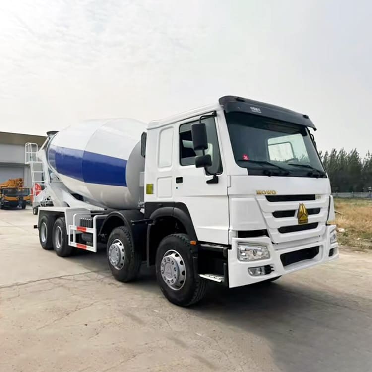 Old Howo 371 12 Wheeler Concrete Mixer Trucks