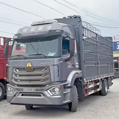 Sinotruk Howo 4x2 Cargo Truck NX Used Stake Truck