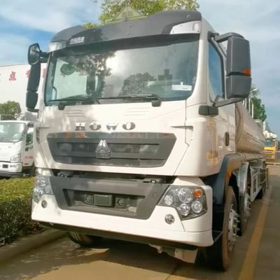 Used Sinotruk Howo 8x4 350 hp TX Fuel Tank Truck